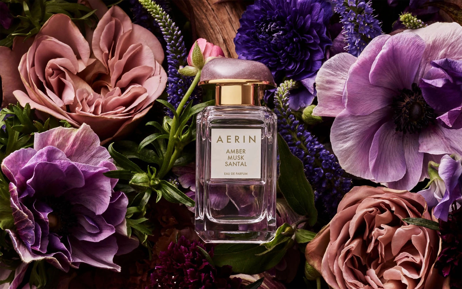 Amber Musk Santal — новый лимитированный аромат от Aerin