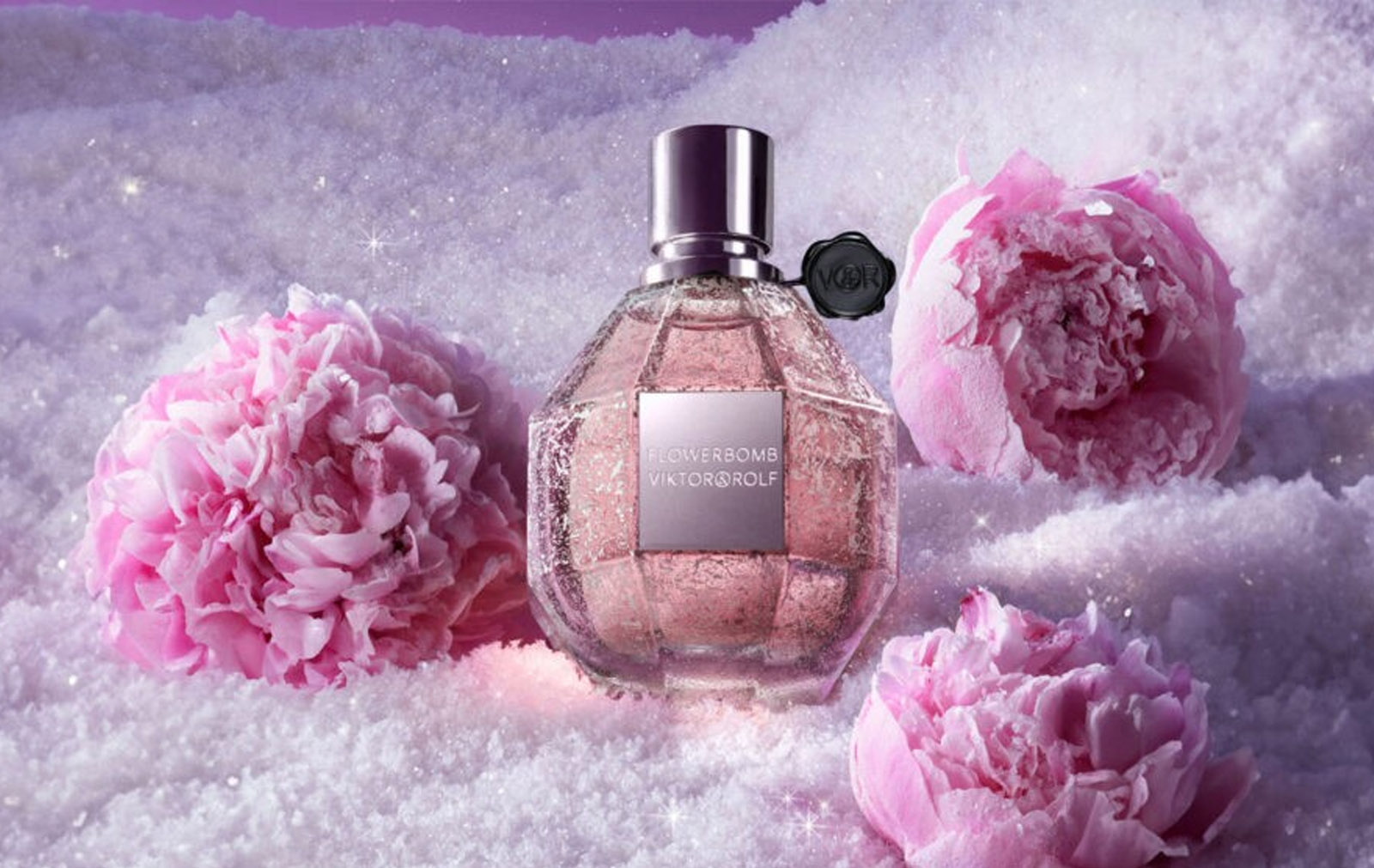 Viktor&Rolf Flowerbomb Frozen Flower — аромат морозной свежести