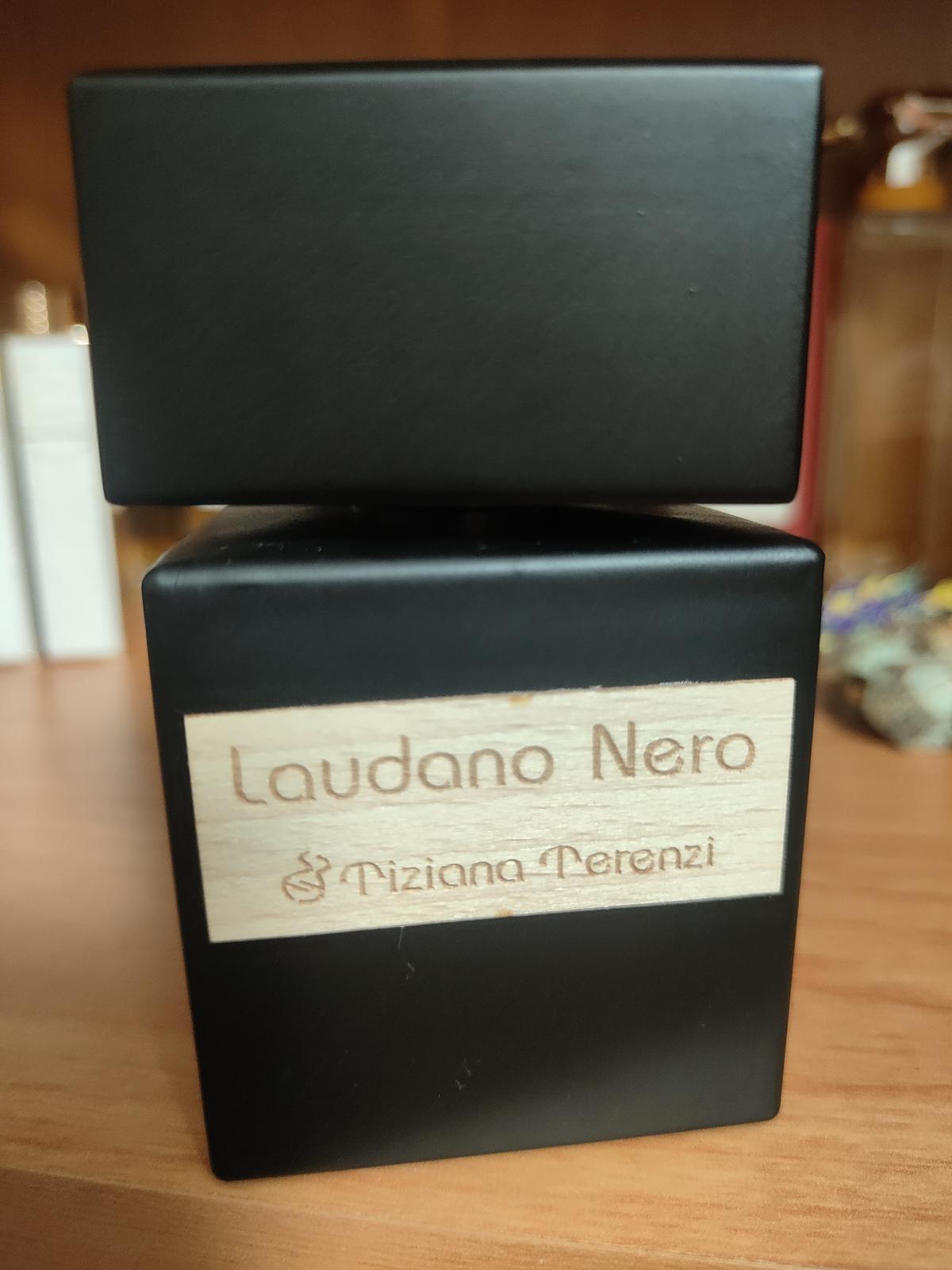 Tiziana Terenzi Laudano Nero купить по цене от 15604 ₽ за 100 мл 